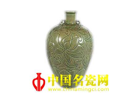 論清逸典雅秘色梅瓶