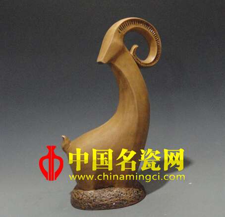 20寸吳少雄無光釉《羊名天下》
