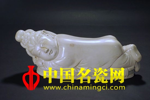 瓷器拍賣市場(chǎng)呈現(xiàn)“外熱內(nèi)冷”局面