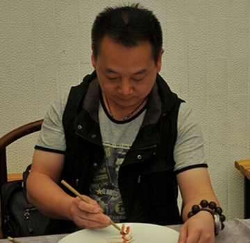 凌然高義生，開懷出云上