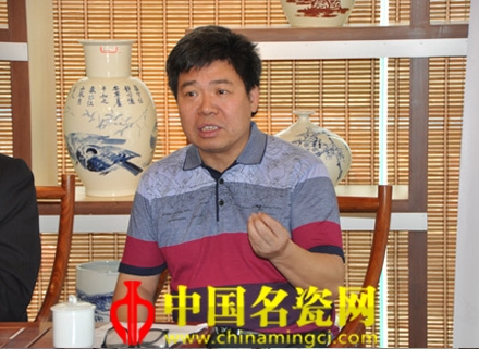 曹建文:傳播民族文化的使者