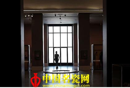 大都會藝博館為何出售中國瓷器？