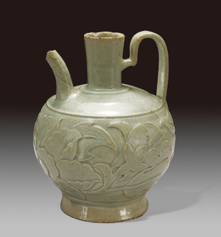 東窯青釉執(zhí)壺